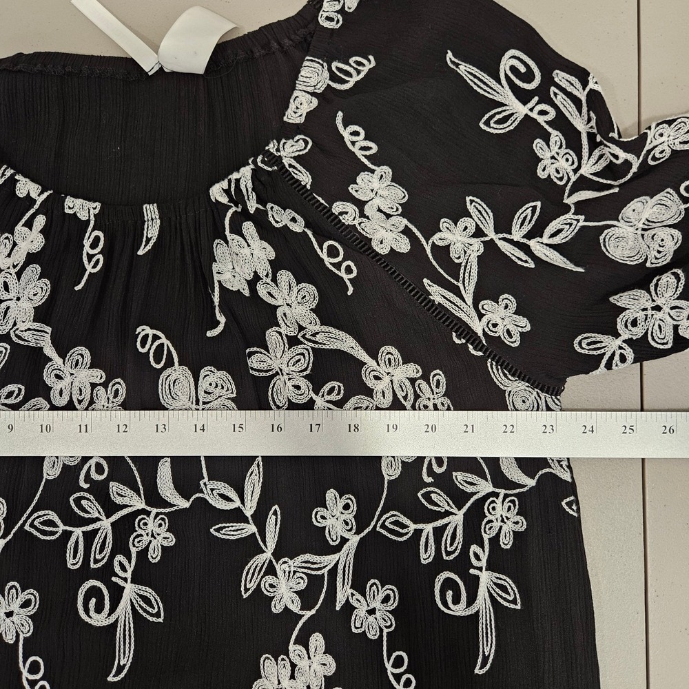 Womens Black Floral Boho Embroidered Peasant Tunic Top Asymmetrical Hem 2XL - Picture 9 of 12